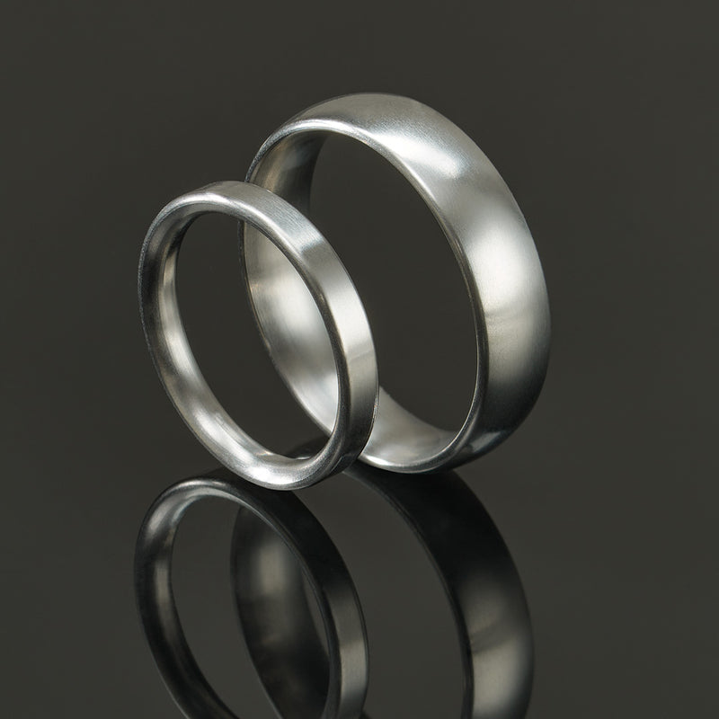 Abhurit titanium rings pair