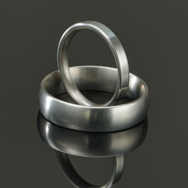 Abhurit titanium rings pair